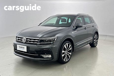 Grey 2017 Volkswagen Tiguan Wagon 162 TSI Highline