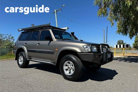 Brown 2004 Nissan Patrol Wagon ST-L (4X4)
