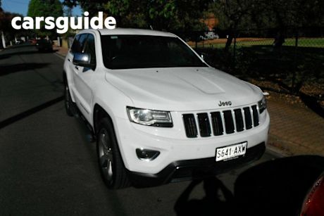 White 2013 Jeep Grand Cherokee Wagon Limited (4X4)