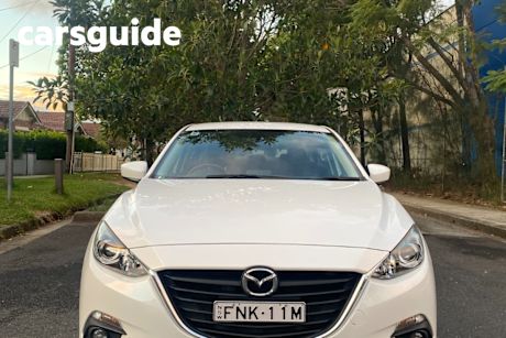 White 2015 Mazda 3 Sedan SP25