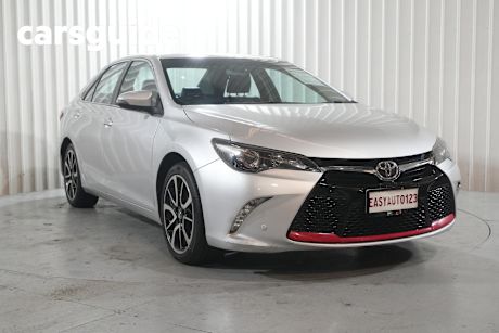 Silver 2016 Toyota Camry Sedan Atara SX