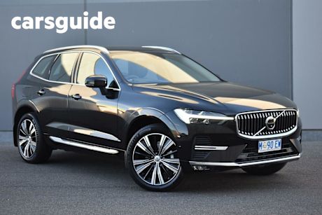 Black 2024 Volvo XC60 Wagon Ultra B5 Bright Mhev