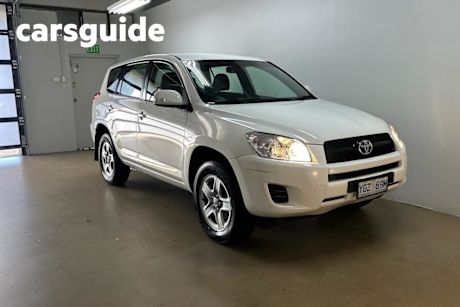 White 2009 Toyota RAV4 Wagon CV (4X4)
