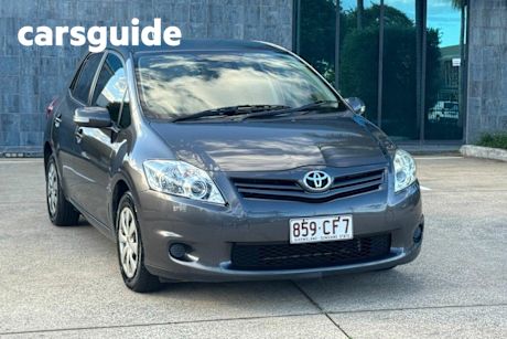 Grey 2010 Toyota Corolla Hatchback Ascent