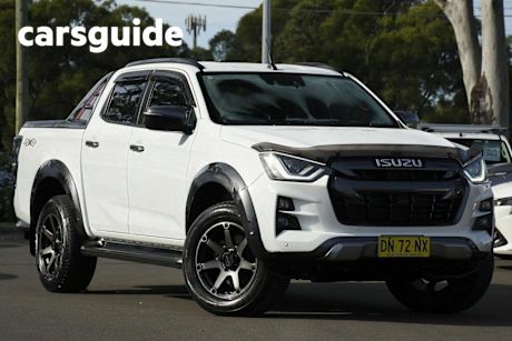 White 2020 Isuzu D-MAX Crew Cab Utility X-Terrain (4X4)