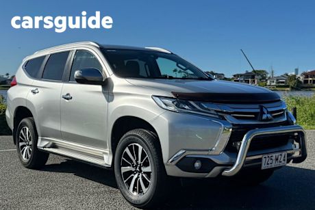 Silver 2018 Mitsubishi Pajero Sport Wagon GLS (4X4) 7 Seat