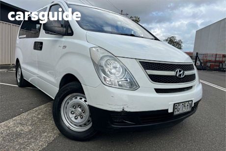 White 2010 Hyundai Iload Van