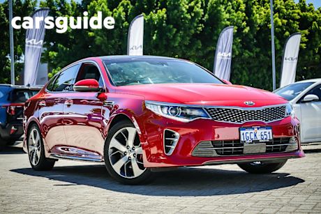 Red 2016 Kia Optima Sedan GT