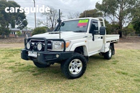 White 2016 Toyota Landcruiser Cab Chassis GXL (4X4)