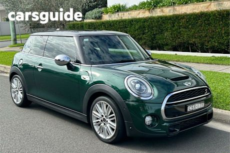Green 2014 Mini Cooper Hatchback S