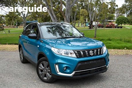 Green 2024 Suzuki Vitara Wagon 1.6L
