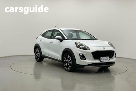 White 2022 Ford Puma Hatchback