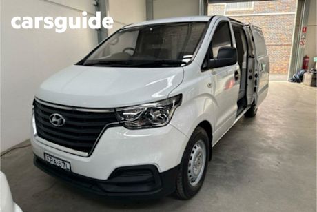 White 2020 Hyundai Iload Van 3S Liftback