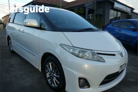White 2010 Toyota Estima Wagon G