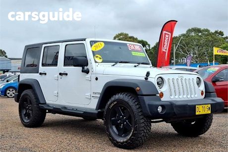 White 2013 Jeep Wrangler Convertible Unlimited Sport