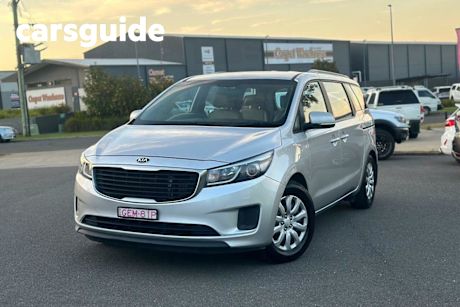 Silver 2015 Kia Carnival Wagon S
