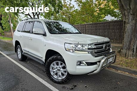 White 2021 Toyota Landcruiser Wagon LC200 Sahara (4X4)