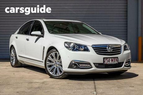 White 2015 Holden Calais Sedan V