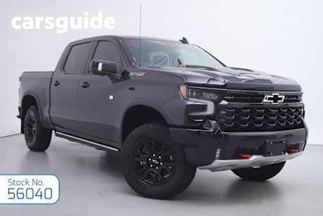 Grey 2023 Chevrolet Silverado Crew Cab Pickup 1500 ZR2