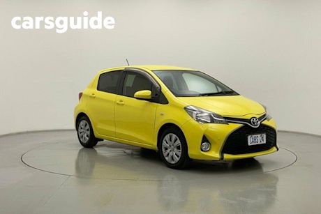 2015 Toyota Yaris Hatchback SX