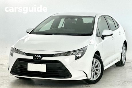 White 2022 Toyota Corolla Sedan Ascent Sport + Convenience PK