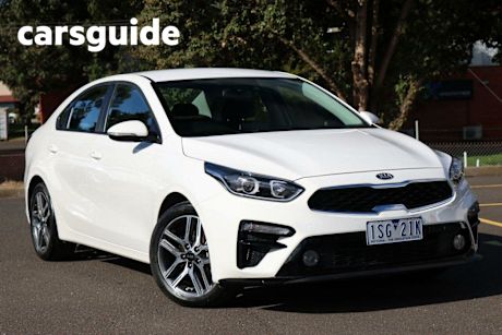 White 2020 Kia Cerato Sedan Sport NAV