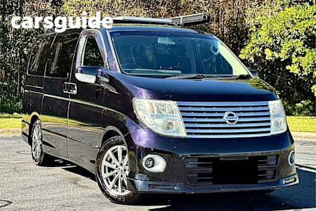 Black 2006 Nissan Elgrand Wagon