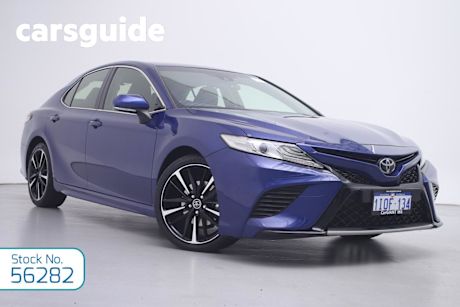 Blue 2019 Toyota Camry Sedan SX V6