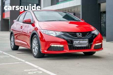 Red 2015 Honda Civic Hatchback VTI-S