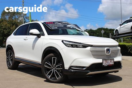 White 2023 Honda HR-V Wagon E:hev L