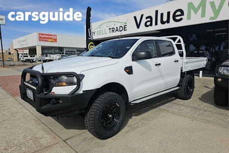 White 2017 Ford Ranger Crew Cab Chassis XL 3.2 (4X4)