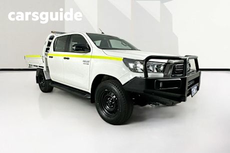 White 2021 Toyota Hilux Double Cab Chassis SR (4X4)