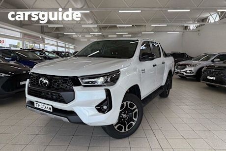 White 2024 Toyota Hilux Double Cab Pick Up SR5 48V (4X4)