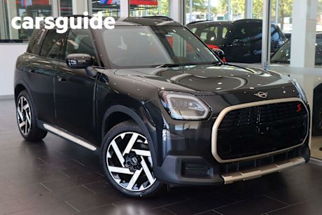 Black 2024 Mini Countryman Wagon S ALL4 Favoured (mhev)