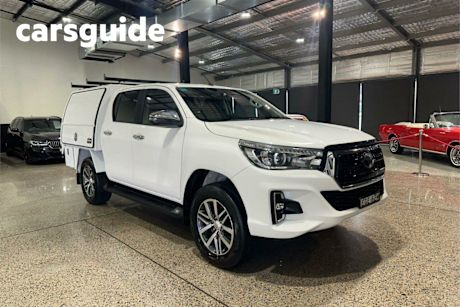 White 2019 Toyota Hilux Double Cab Pick Up SR5 (4X4)