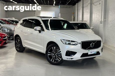 White 2017 Volvo XC60 Wagon D5 R-Design