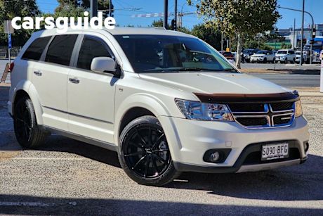 White 2014 Dodge Journey Wagon R/T