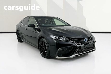 Black 2021 Toyota Camry Sedan SX Hybrid