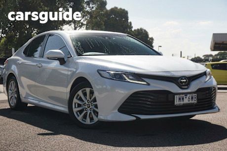 White 2019 Toyota Camry Sedan Ascent