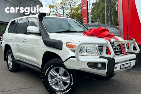 White 2013 Toyota Landcruiser Wagon VX (4X4)
