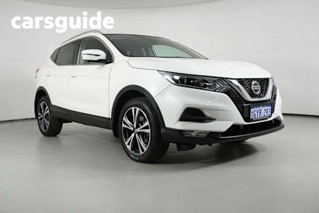 White 2019 Nissan Qashqai Wagon ST-L