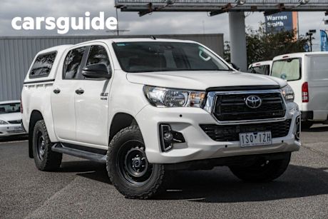 White 2020 Toyota Hilux Ute Tray 4x4