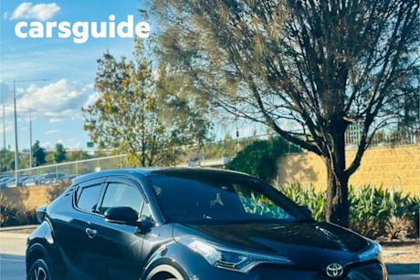Black 2018 Toyota C-HR SUV