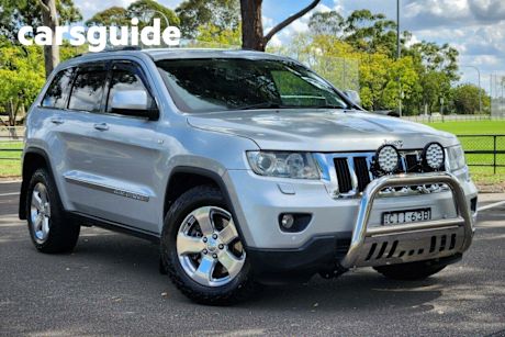 Silver 2012 Jeep Grand Cherokee Wagon Laredo (4X4)