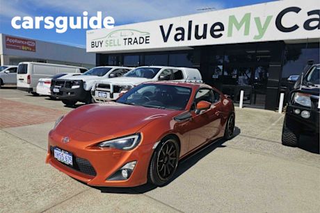 Orange 2013 Toyota 86 Coupe GTS
