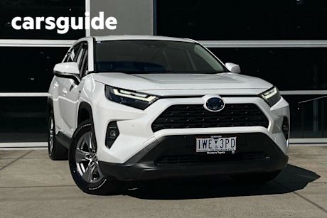 White 2022 Toyota RAV4 Wagon GX (awd) Hybrid