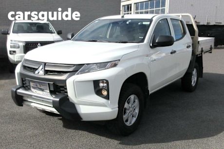 White 2022 Mitsubishi Triton Double Cab Pick Up GLX (4X4)
