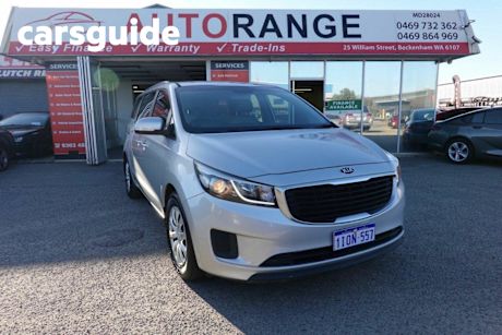 Silver 2016 Kia Carnival Wagon