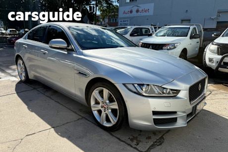 Silver 2018 Jaguar XE Sedan 25T (184KW) Prestige