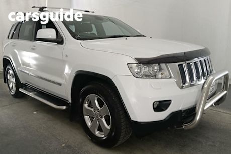 White 2013 Jeep Grand Cherokee Wagon Laredo (4X4)